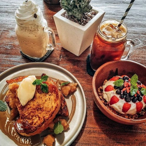 Brunch Club_2019-09-27 Brunch Club on Instagram “Fact If you eat naughty and healthy in the same meal, they cancel each othe[...]